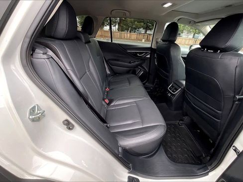 Used 2023 Subaru Outback Limited image 30