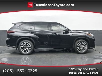 New 2026 Toyota Highlander Platinum
