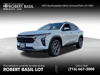 Used 2024 Chevrolet Trax LT w/ LT Convenience Package image 1