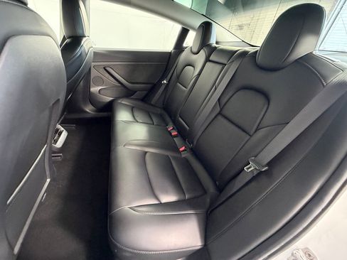 Used 2022 Tesla Model 3 RWD image 14