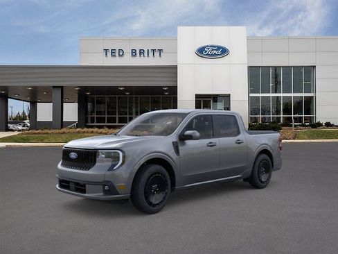 New 2026 Ford Maverick Lobo AWD/4WD image 2