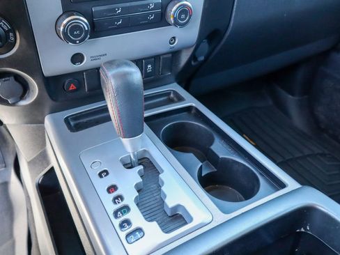 Used 2012 Nissan Titan PRO-4X AWD/4WD image 19