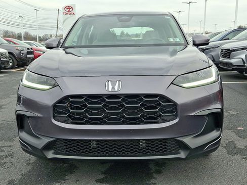 Certified 2023 Honda HR-V LX image 2