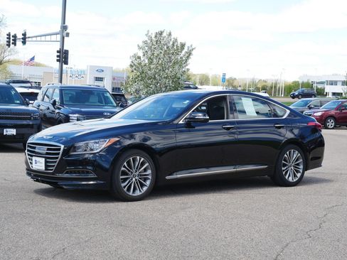 Used 2015 Hyundai Genesis 3.8 w/ Option Group 03 AWD/4WD image 2