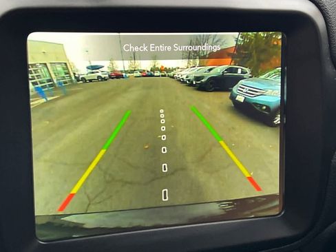 Used 2023 Jeep Renegade Trailhawk w/ Trailhawk Elite Group image 21