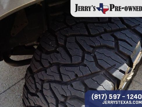 Used 2024 Toyota Sequoia Capstone AWD/4WD image 8