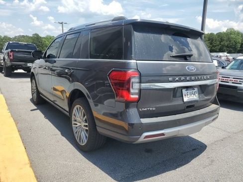 Used 2023 Ford Expedition Limited RWD image 4