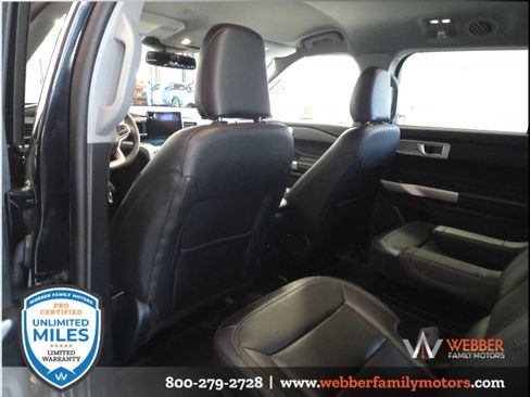 Used 2024 Ford Explorer XLT w/ Equipment Group 202A AWD/4WD image 14