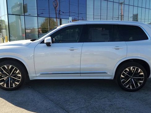 New 2026 Volvo XC90 B6 Plus image 5