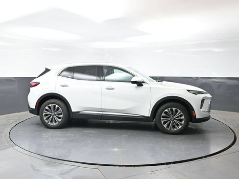Used 2024 Buick Envision Preferred AWD/4WD image 4