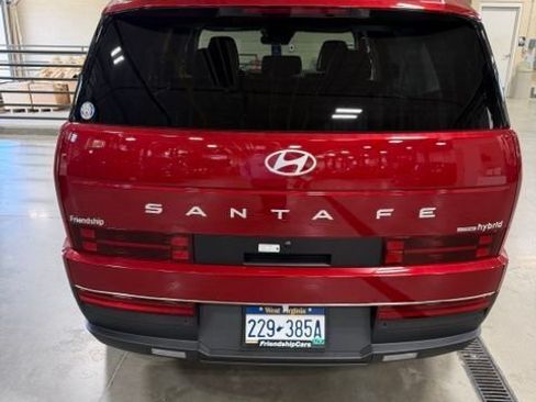 Used 2026 Hyundai Santa Fe SEL AWD/4WD image 16