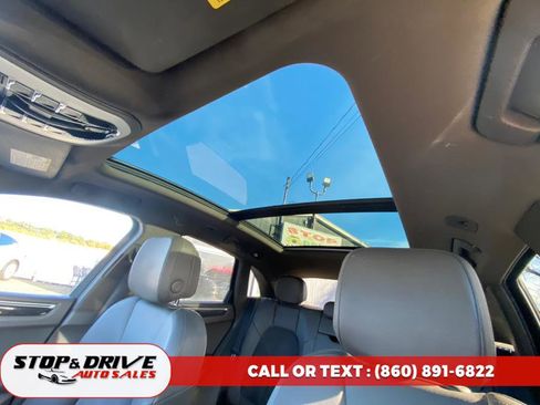 Used 2016 Porsche Macan S image 21