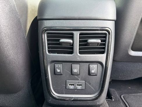 Used 2020 Chrysler 300 S w/ Safetytec Plus Group RWD image 39