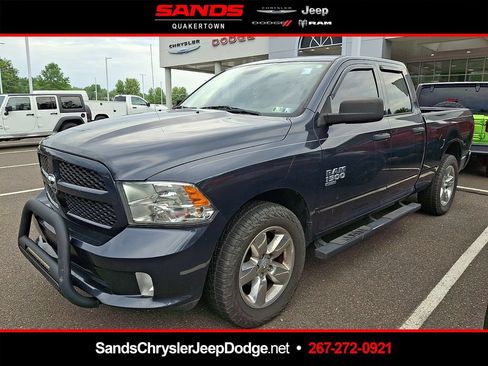 Used 2019 RAM 1500 Express w/ Express Value Package AWD/4WD image 1