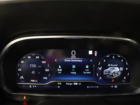 Used 2022 Chevrolet Tahoe RST w/ Luxury Package image 13