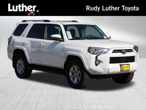 Certified 2024 Toyota 4Runner SR5 Premium image 1