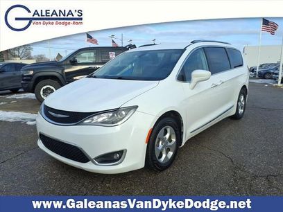 Used 2017 Chrysler Pacifica Touring-L Plus