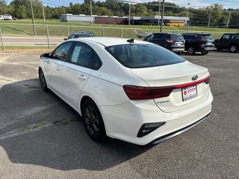 Used 2020 Kia Forte LXS FWD image 6