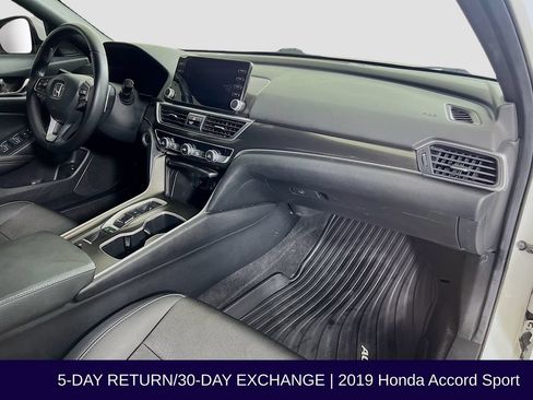 Used 2019 Honda Accord Sport image 33
