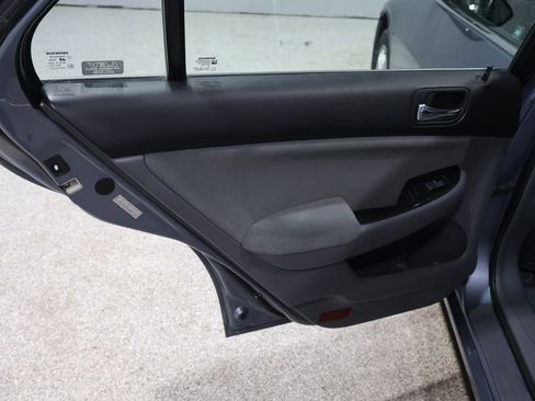 Used 2007 Honda Accord SE image 17