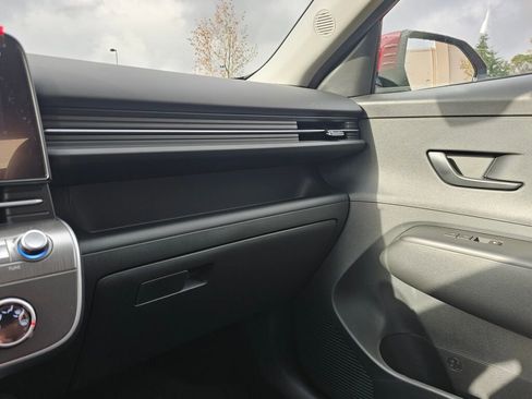 New 2026 Hyundai Kona SE image 24