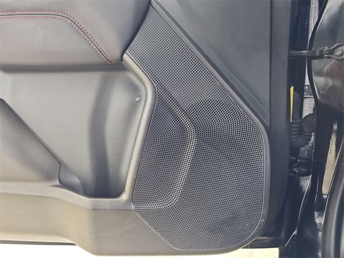 Certified 2023 Chevrolet Colorado Z71 w/ Z71 Convenience Package 2 image 32