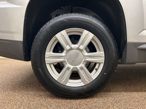 Used 2016 GMC Terrain SLE image 27