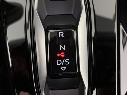 Used 2025 Audi Q5 Premium Plus w/ Premium Plus AWD/4WD image 30