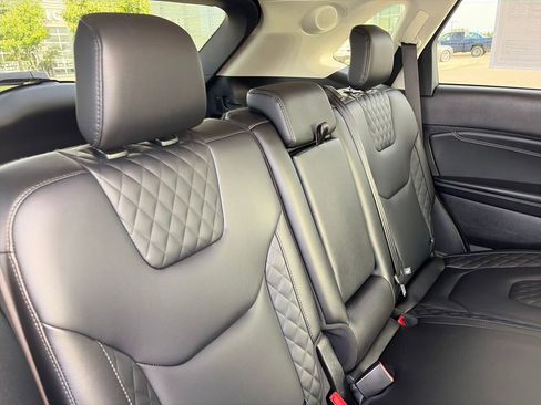 Used 2024 Ford Edge Titanium AWD/4WD image 34