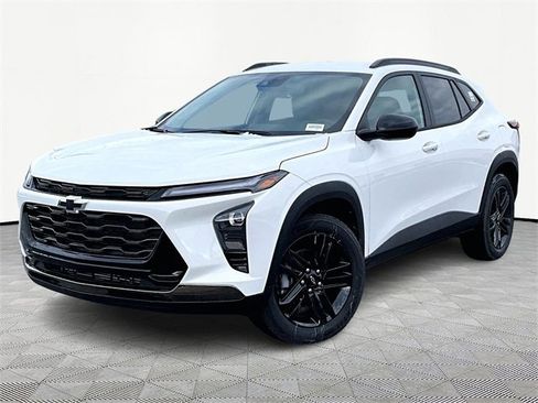 New 2026 Chevrolet Trax ACTIV w/ Driver Confidence Package image 3