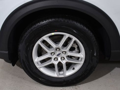 New 2026 Ford Explorer Active AWD/4WD image 25