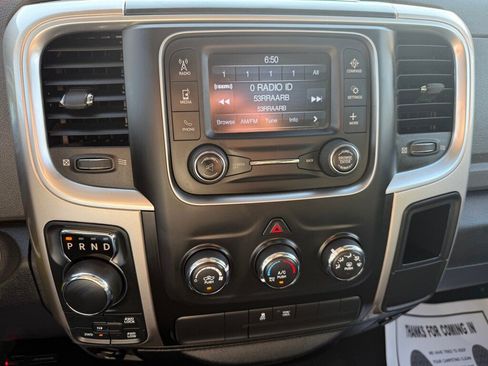 Used 2017 RAM 1500 Classic SLT AWD/4WD image 22