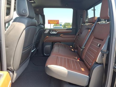 New 2026 GMC Sierra 2500 Denali Ultimate w/ Max Trailering Package AWD/4WD image 15