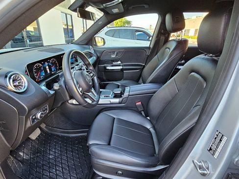 Used 2020 Mercedes-Benz GLB 250 image 17