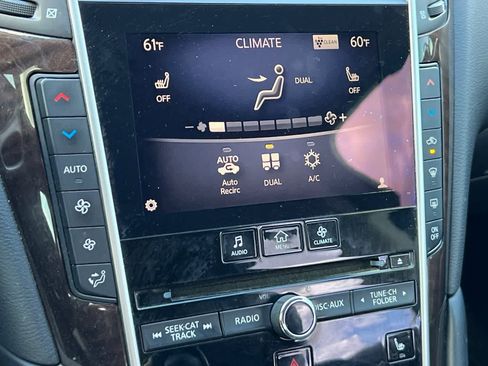 Used 2015 INFINITI Q50 Sport w/ Technology Package image 22