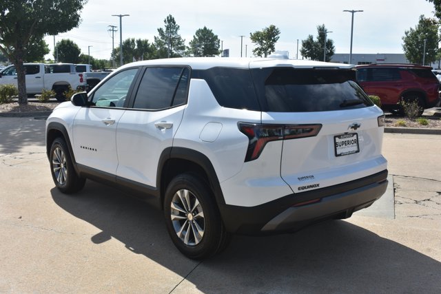 New 2027 Chevrolet Equinox LT FWD image 8