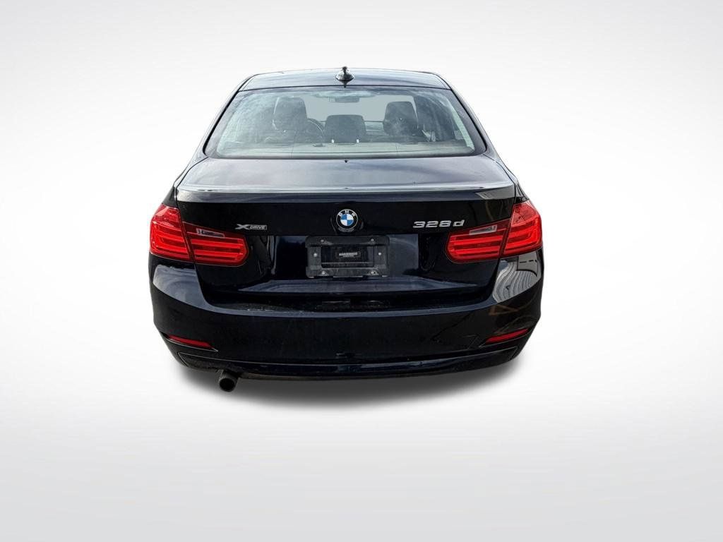 Used 2014 BMW 328d xDrive Sedan AWD/4WD image 4