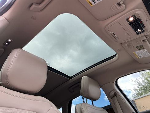 Used 2020 Lincoln Corsair FWD w/ Premium Package image 20