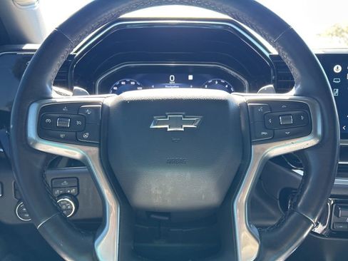 Used 2022 Chevrolet Silverado 1500 LT Trail Boss w/ Convenience Package II image 25