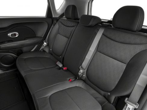 Used 2018 Kia Soul image 17