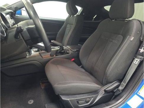 Used 2021 Ford Mustang GT w/ GT Performance Package RWD image 6