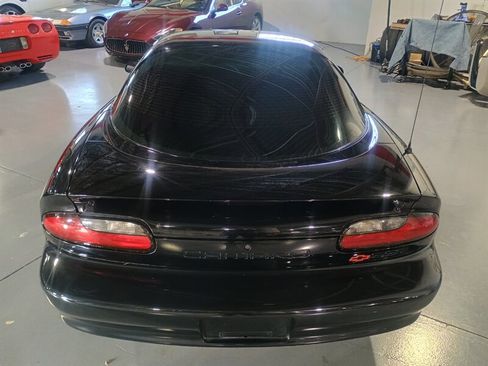 Used 1995 Chevrolet Camaro Z28 image 5