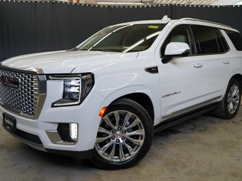 Used 2024 GMC Yukon Denali w/ Max Trailering Package AWD/4WD image 1