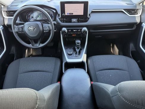 Used 2025 Toyota RAV4 XLE w/ Convenience Package AWD/4WD image 9