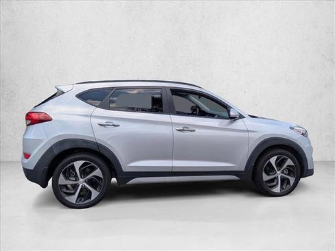 Used 2018 Hyundai Tucson Limited w/ Ultimate Package 02 AWD/4WD image 4