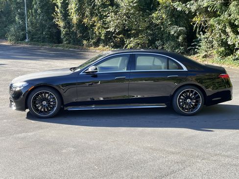 New 2026 Mercedes-Benz S 580 4MATIC Sedan image 12