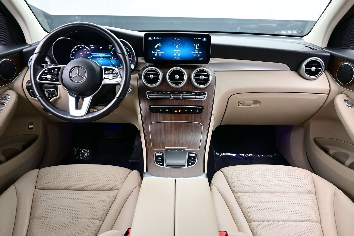 Used 2022 Mercedes-Benz GLC 300 4MATIC image 17