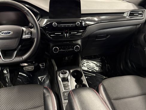 Used 2024 Ford Escape ST-Line w/ Equipment Group 301A image 15