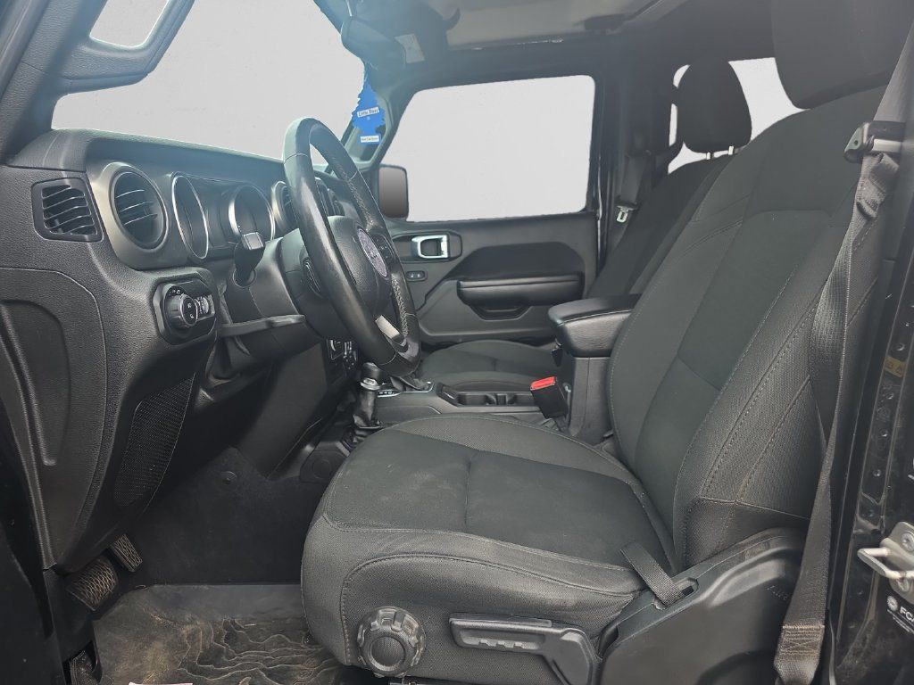 Used 2021 Jeep Gladiator Sport AWD/4WD image 11
