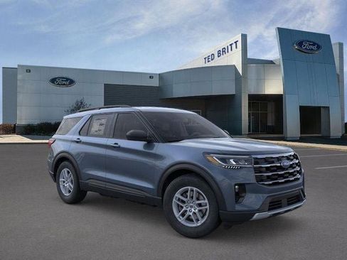 New 2026 Ford Explorer Active w/ Active Comfort Package image 1